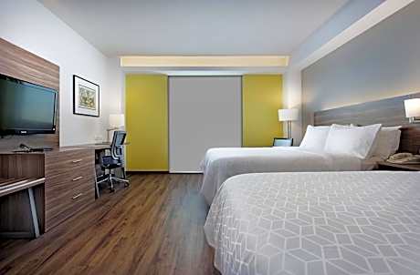 Standard Double Room with Two Double Beds - Disability Access