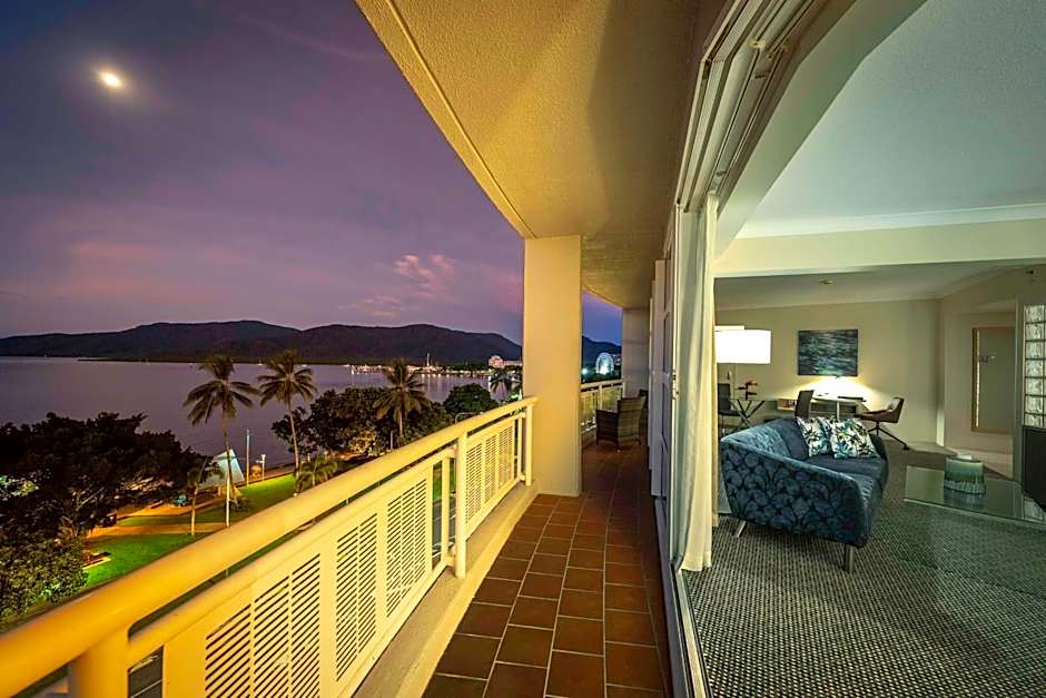 DoubleTree By Hilton Hotel Cairns