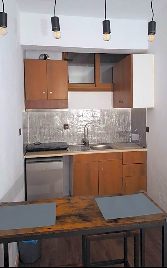 Rousis's Manor House