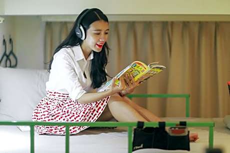 1 Bed in 4-Bed Female Dormitory Room