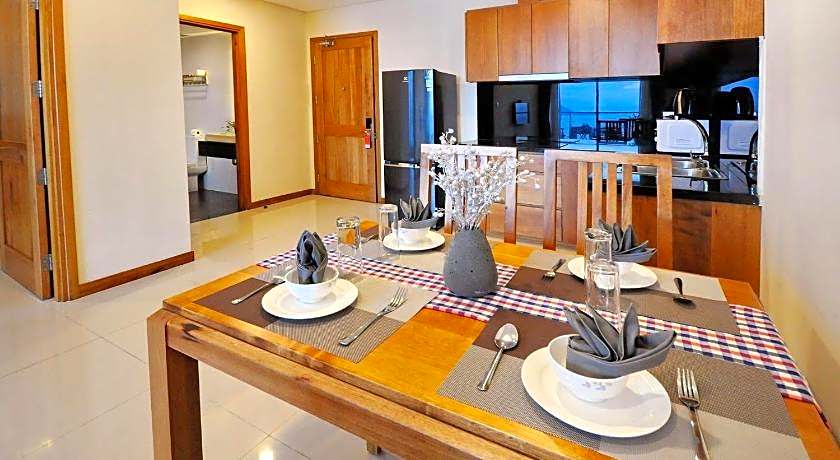 Holi Beach Hotel and Apartments