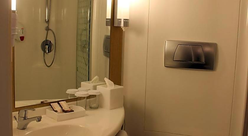 Ibis Balikpapan Hotel