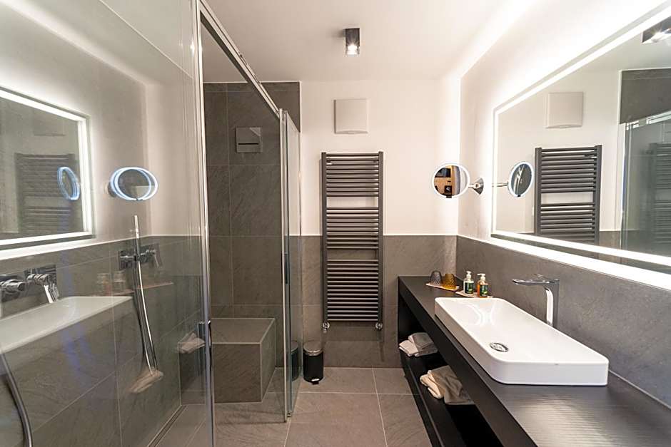 Penserhof - Alpine Hotel & Restaurant