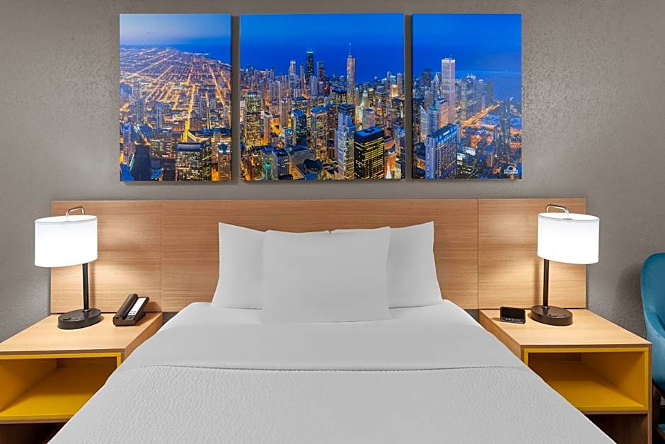 Days Inn by Wyndham Waukegan