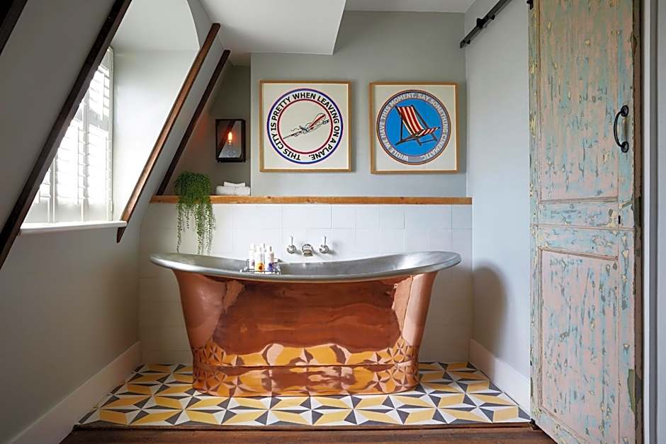 Artist Residence Brighton