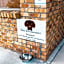 Kennedy Drive Boutique Motel & Nursery- Close To City Centre & Airport