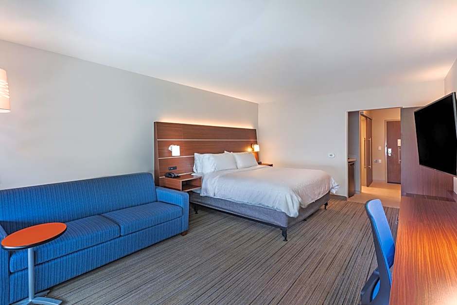 Holiday Inn Express And Suites Parsons By IHG