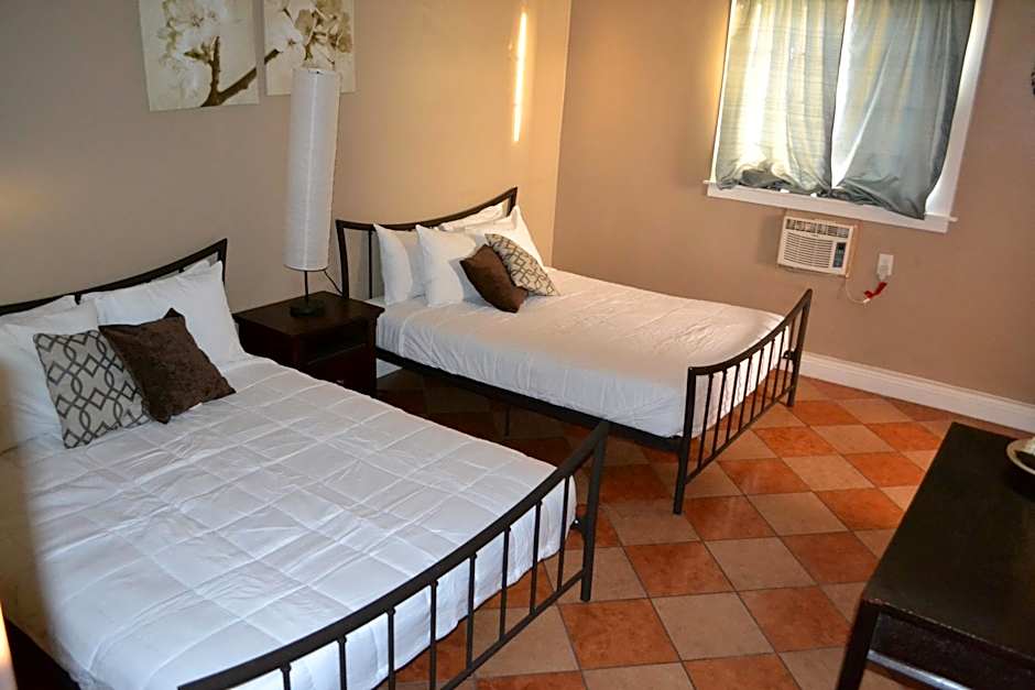 Monterey Inn Hotel