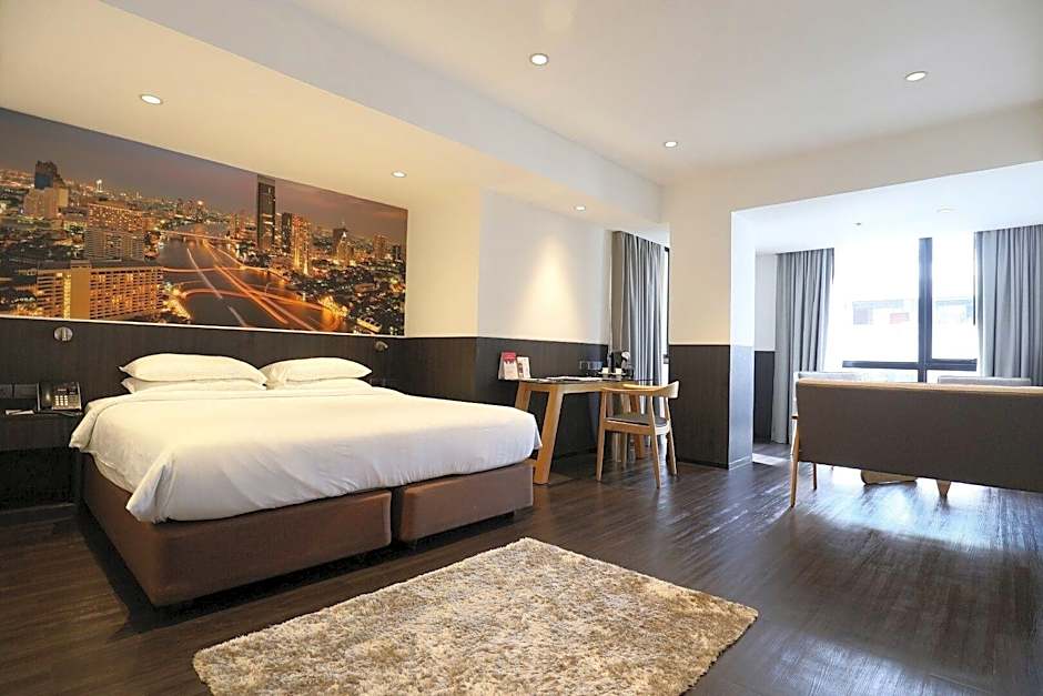 Galleria 12 Sukhumvit Bangkok By Compass Hospitality