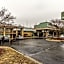 NORTHEAST GARDEN INN.