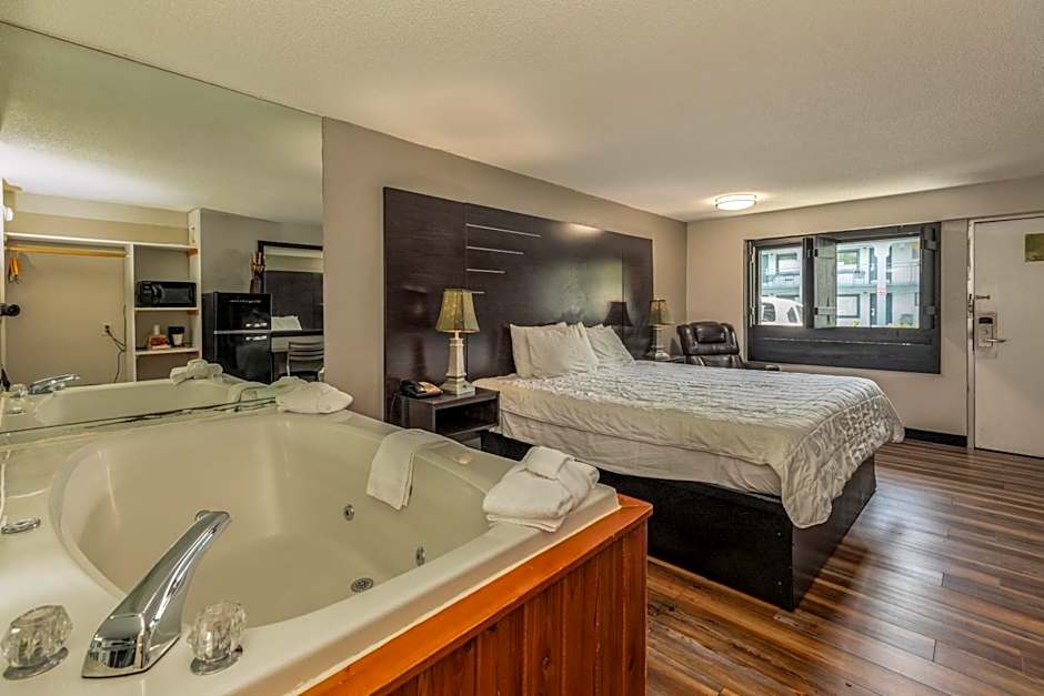 Country Town N' Suites