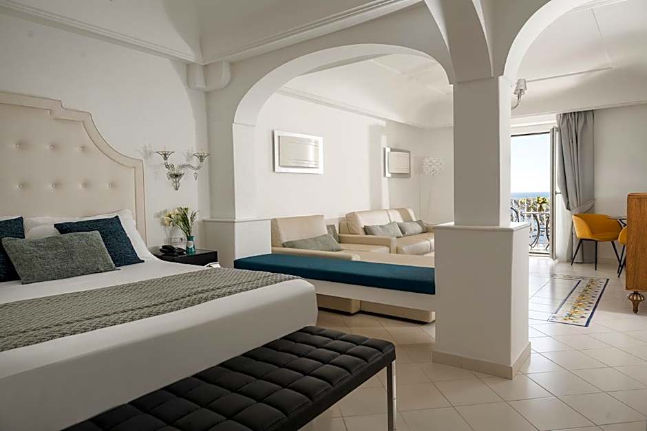 Hotel Eden Roc Suites