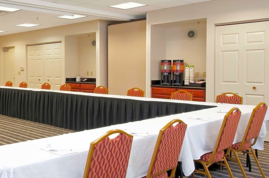 Hampton Inn & Suites Bloomington Normal
