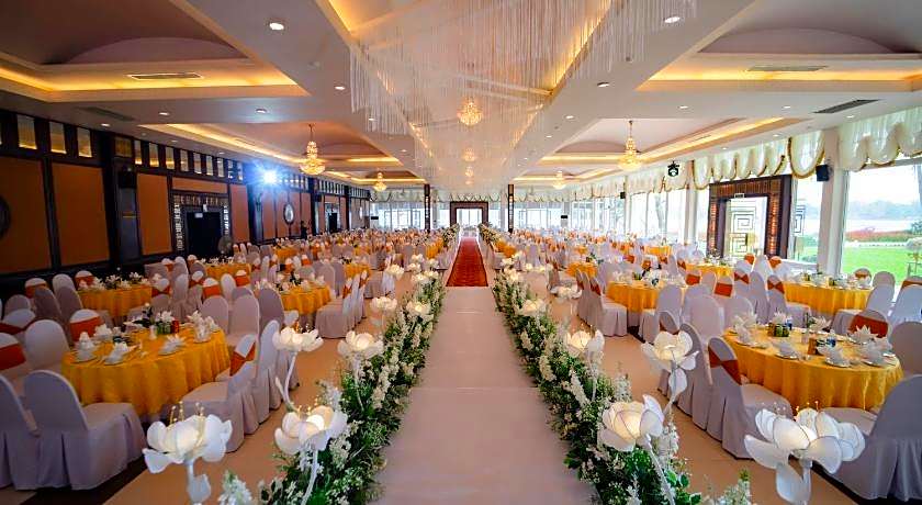 Century Riverside Hue Hotel