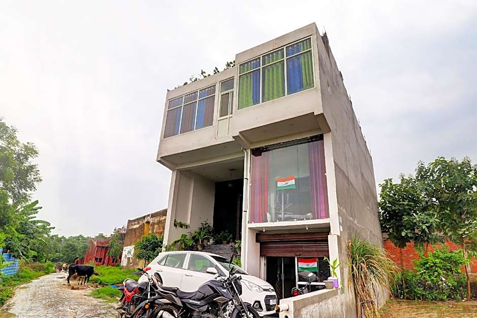 OYO  Ananya Hotel & AYURVEDA HWC