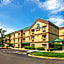 Clarion Pointe Louisville East