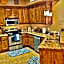 Bella Sirena 305-A - Elegant Oceanview Condo on Beachfront Resort