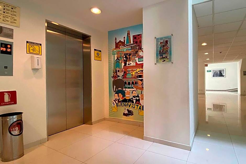 Hotel MX forum buenavista CDMX, Trademark by Wyndham