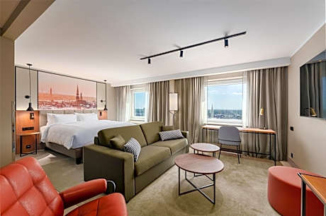 Junior Suite with Spa Access