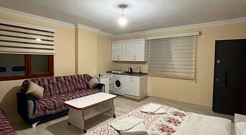 MAVİ KÖŞK UZUNGÖL