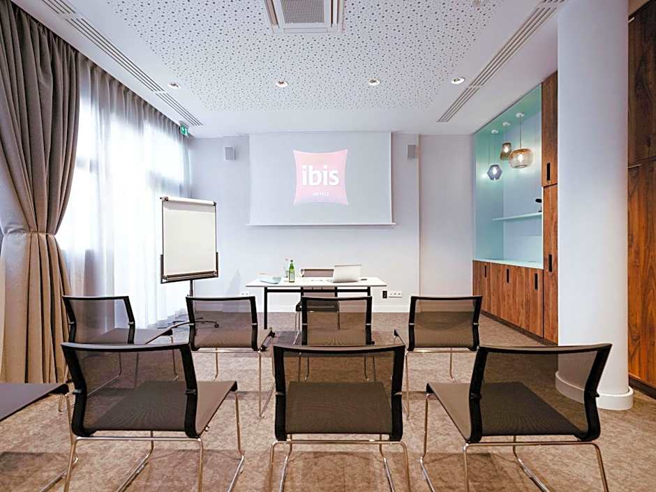 Ibis Luxembourg Aeroport