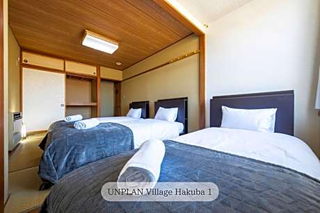 Triple Room with Shared Bathroom