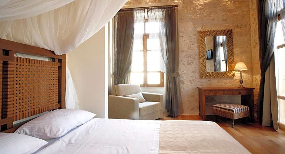 Leo Hotel