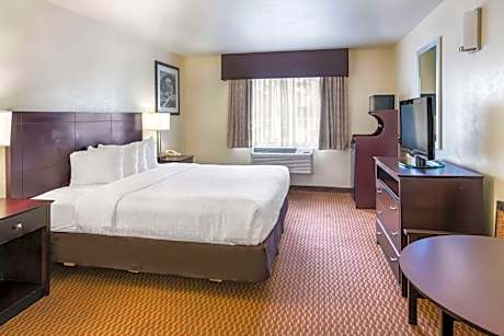 King Room - Disability Access/Non-Smoking