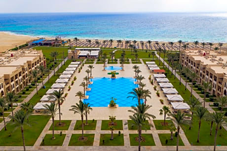 JAZ Oriental, Almaza Bay