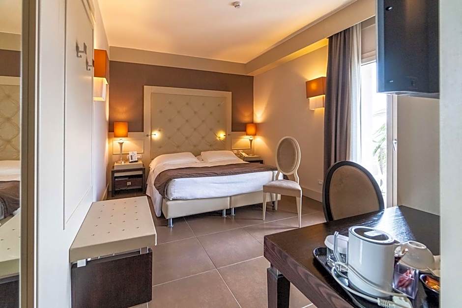 Best Western Plus Hotel Perla Del Porto