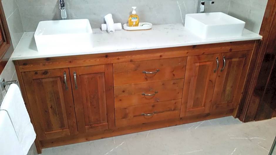 Eagle Foundry Bed & Breakfast