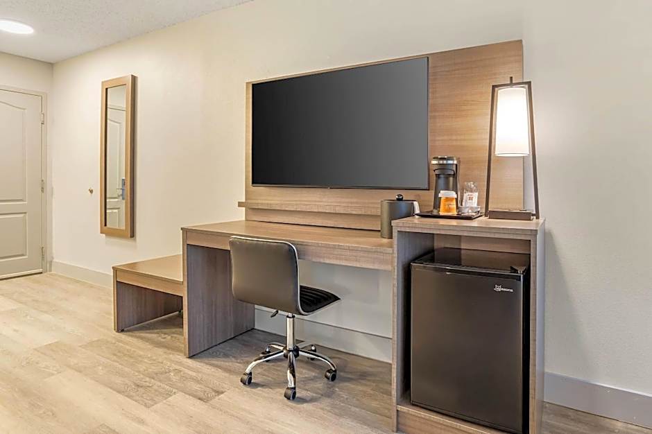 The Angler, Ascend Hotel Collection