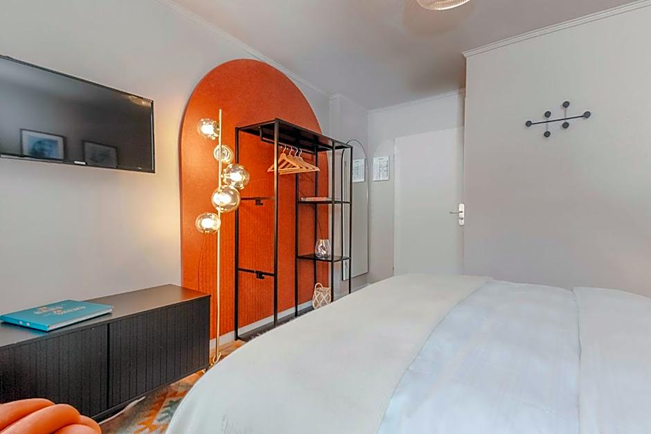 Hotel Lux