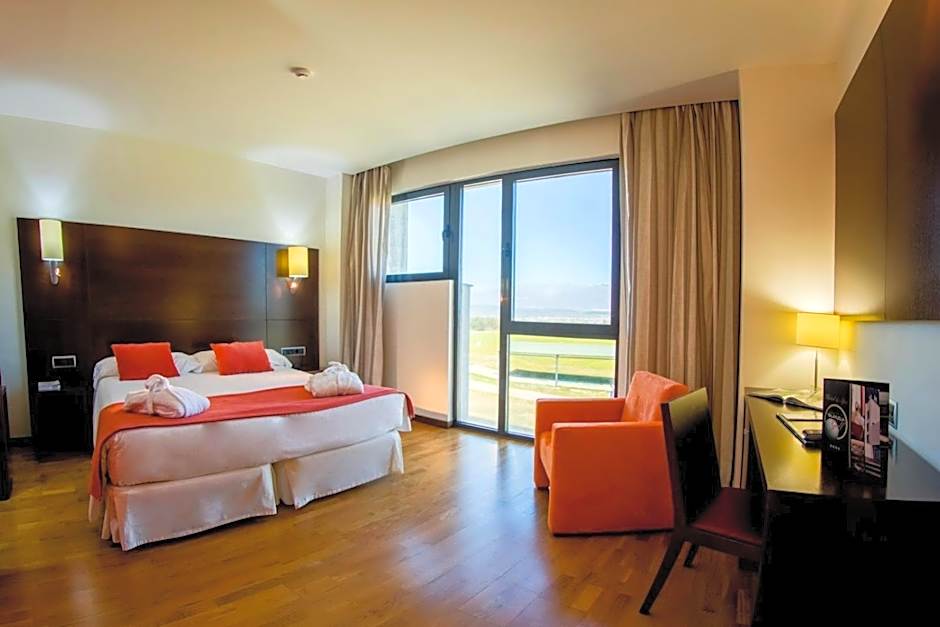 Hospedium Hotel Valles de Gredos Golf