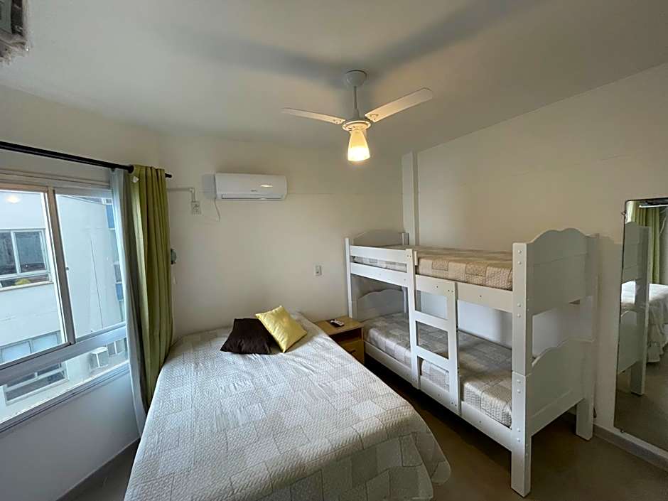 Itapema-Meia Praia- 3 quartos - Frente Mar!