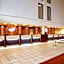 Premier Inn London Heathrow Airport T2 & T3 - Bath Road