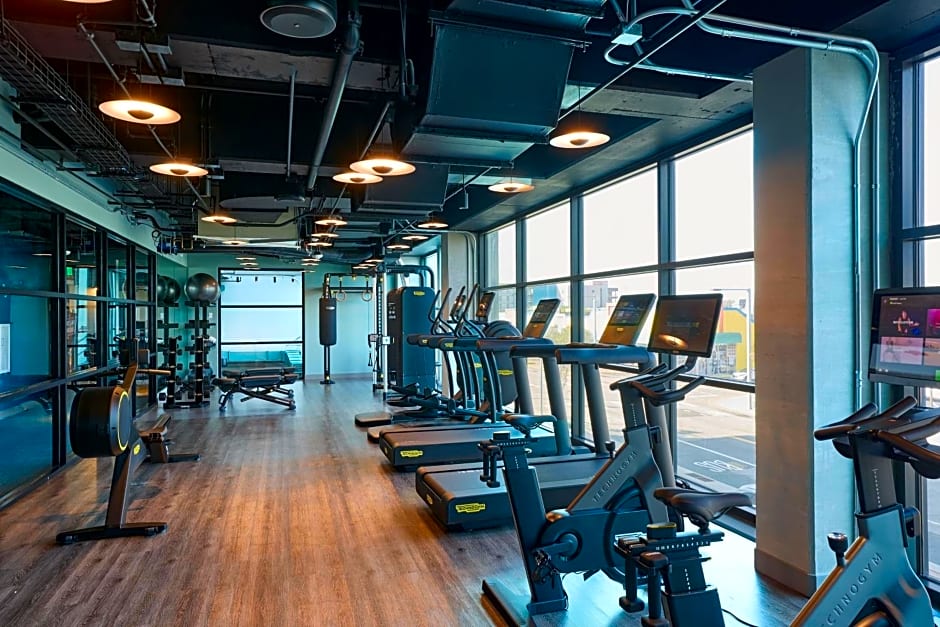 Moxy Virginia Beach Oceanfront