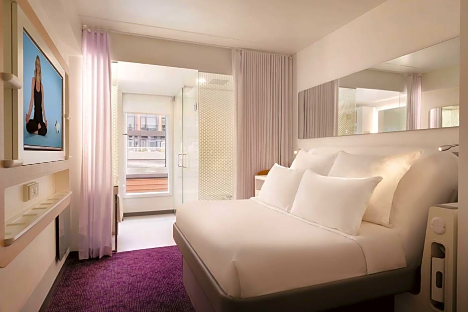 YOTEL Boston