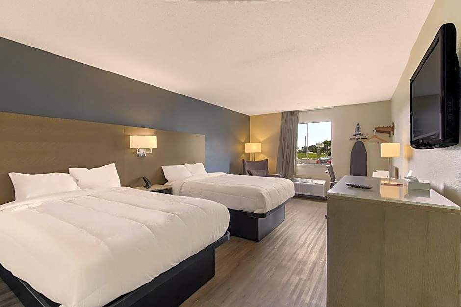Econo Lodge Cherry Point