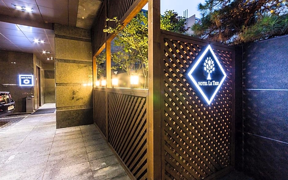 Uijeongbu Latree Hotel