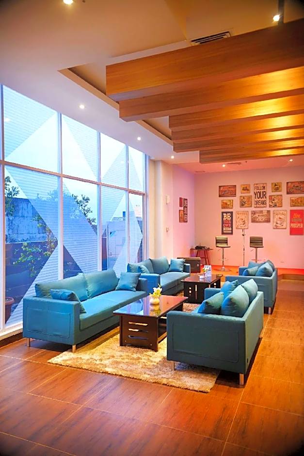 Ayola First Point Hotel Pekanbaru