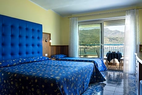 single sea view with balcony