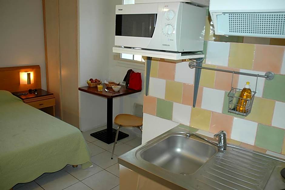 Appart'Hotel Festival Sud Suites - Avignon TGV