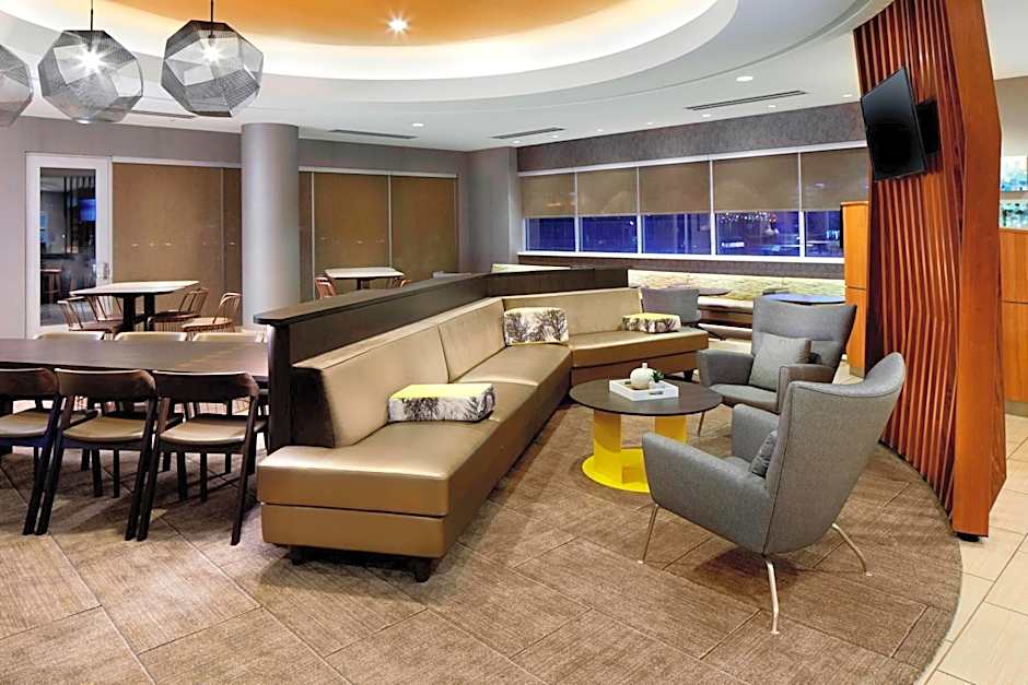 SpringHill Suites by Marriott Pittsburgh Bakery Square