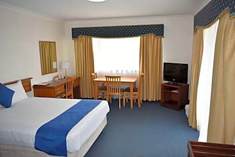 Queen Room