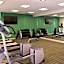 Holiday Inn Express & Suites Marietta By IHG