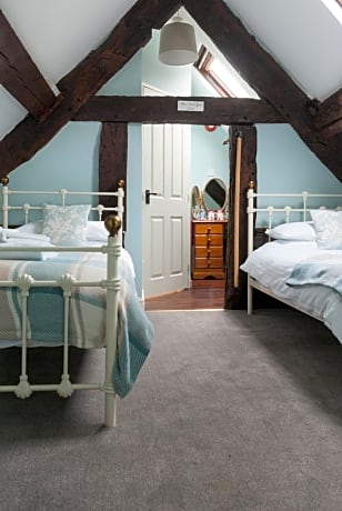 Small Twin Room