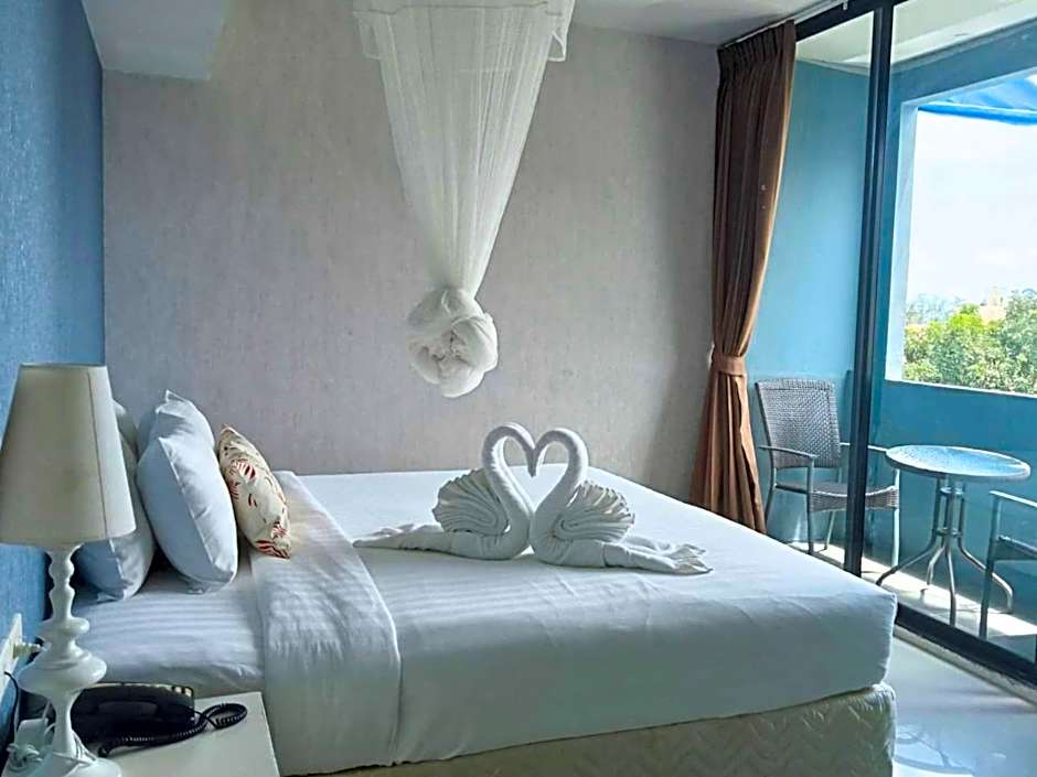 Sino Maison Hotel
