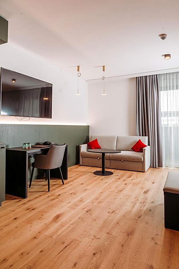 Hotel-Restaurant Das Grambacher I FREE PARKING I SELF CHECK-IN