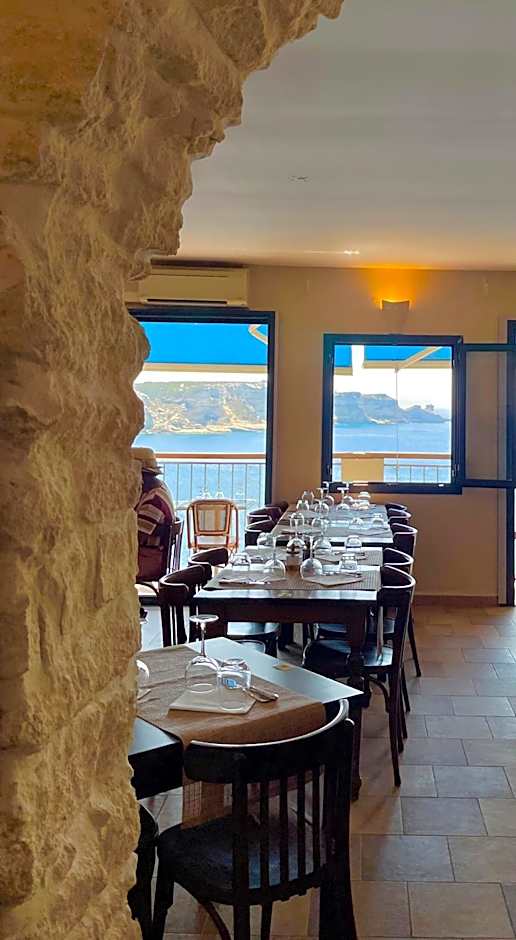 Colomba Hôtel Centre-Ville Historique